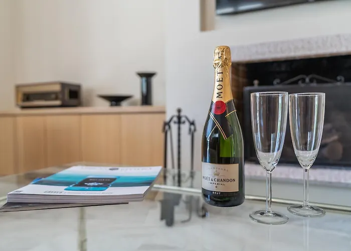 Voula Riviera Luxury Apartment
