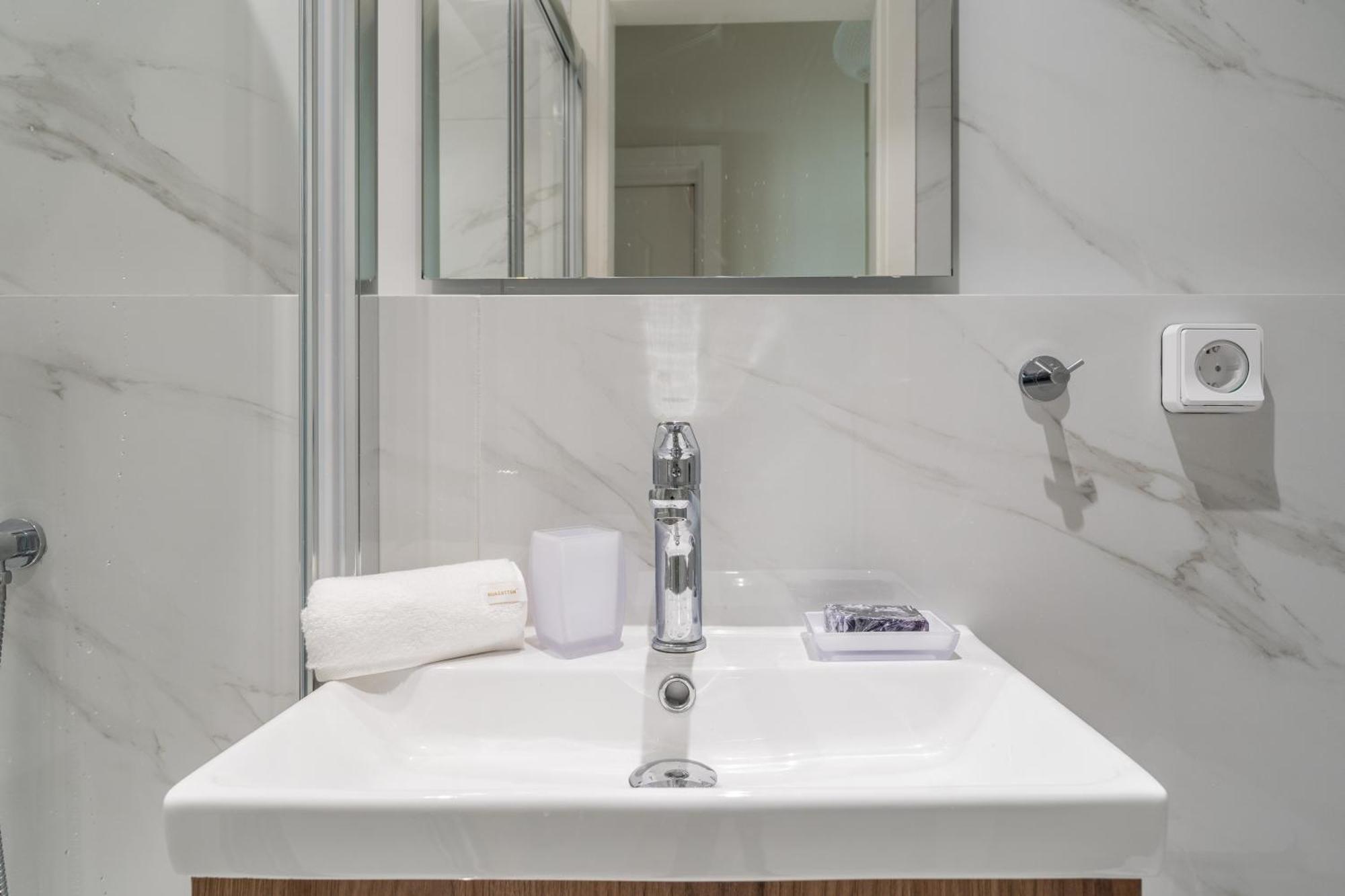 Voula Riviera Luxury