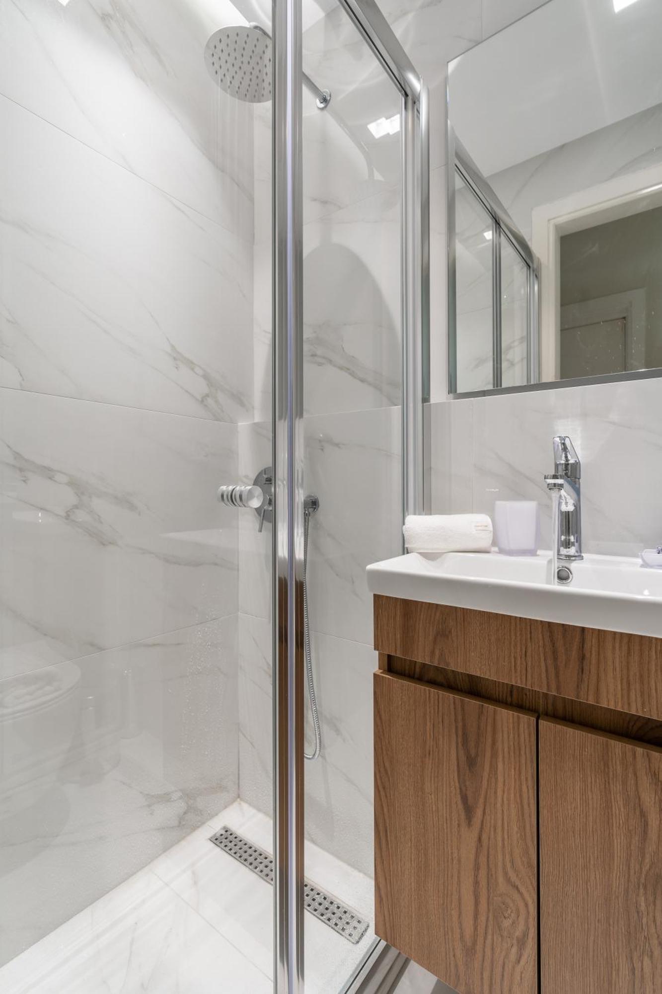 Voula Riviera Luxury